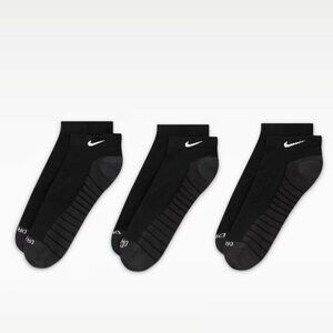 Nike Everyday Max Cushioned Training No-Show Socks 3 Pairs Medium